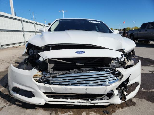 3FA6P0H77DR346047 - 2013 FORD FUSION SE WHITE photo 5