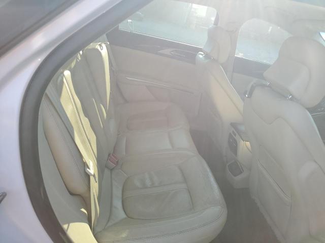 3LN6L2G92FR610102 - 2015 LINCOLN MKZ თეთრი ფოტო 10