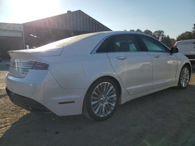 3LN6L2G92FR610102 - 2015 LINCOLN MKZ თეთრი ფოტო 3