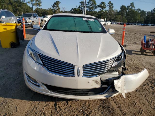 3LN6L2G92FR610102 - 2015 LINCOLN MKZ თეთრი ფოტო 5