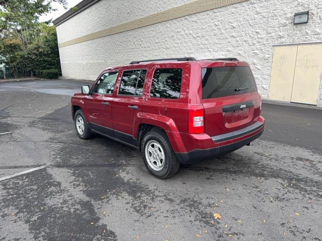 1C4NJPBA9GD807802 - 2016 JEEP PATRIOT SPORT 红色 照片 3