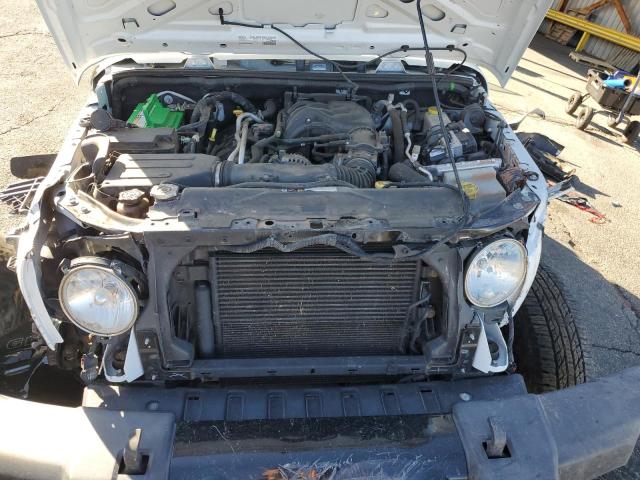 1C4AJWAG4GL268204 - 2016 JEEP WRANGLER SPORT WHITE photo 11