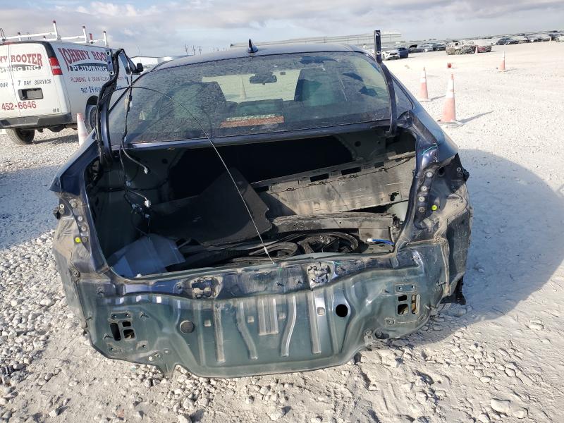 JTDEAMDE2MJ020606 - 2021 TOYOTA COROLLA LE BLUE photo 6