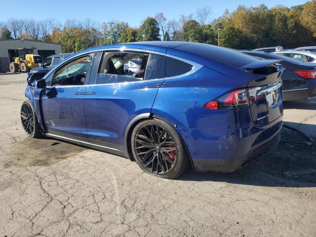 5YJXCBE25HF055391 - 2017 TESLA MODEL X BLUE photo 2