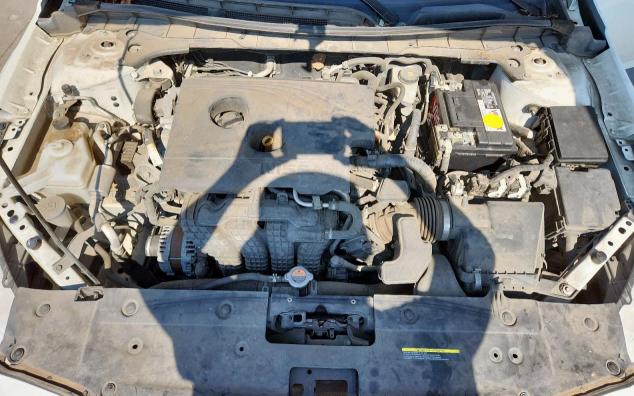 1N4BL4BV6KC258773 - 2019 NISSAN ALTIMA S 白色 照片 11