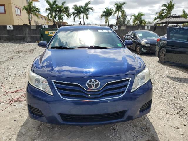 4T4BF3EK2AR025030 - 2010 TOYOTA CAMRY BASE BLUE photo 5