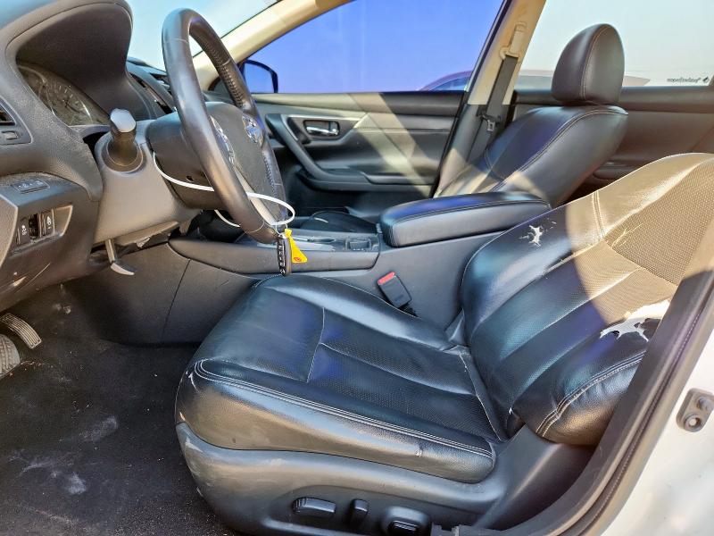 1N4AL3AP1JC196092 - 2018 NISSAN ALTIMA 2.5 WHITE photo 7