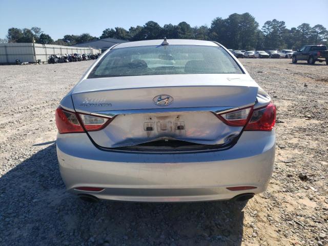 5NPEC4AC8BH039969 - 2011 HYUNDAI SONATA SE SILVER photo 6