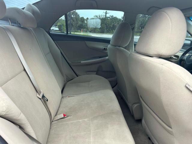 5YFBU4EE9CP013638 - 2012 TOYOTA COROLLA BASE Rouge photo 6