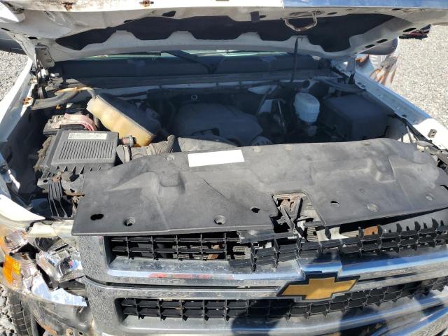 1GCHC24KX8E107945 - 2008 CHEVROLET SILVERADO C2500 HEAVY DUTY WHITE photo 11