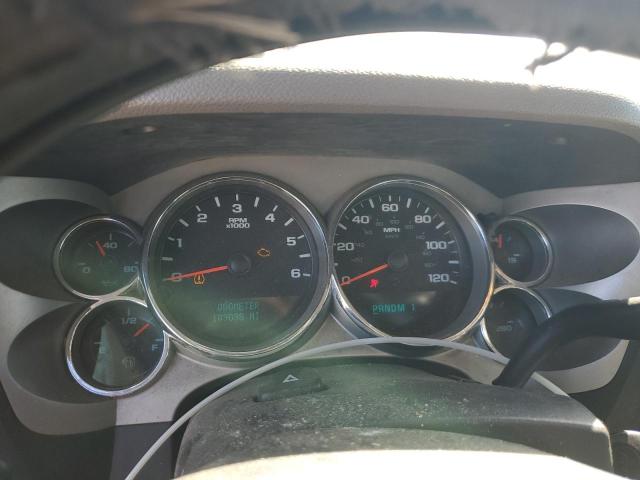 1GCHC24KX8E107945 - 2008 CHEVROLET SILVERADO C2500 HEAVY DUTY WHITE photo 9