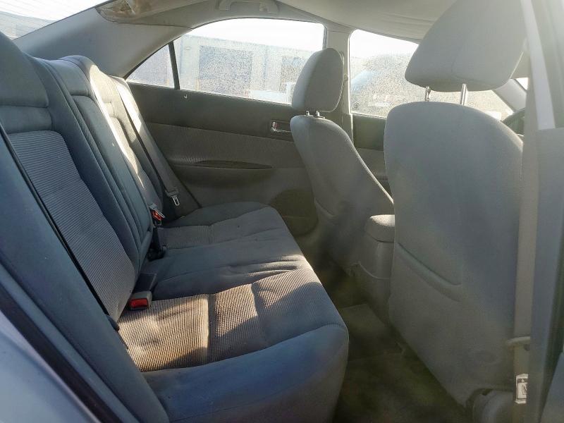 1YVFP80CX35M27251 - 2003 MAZDA 6 I 银色 照片 10