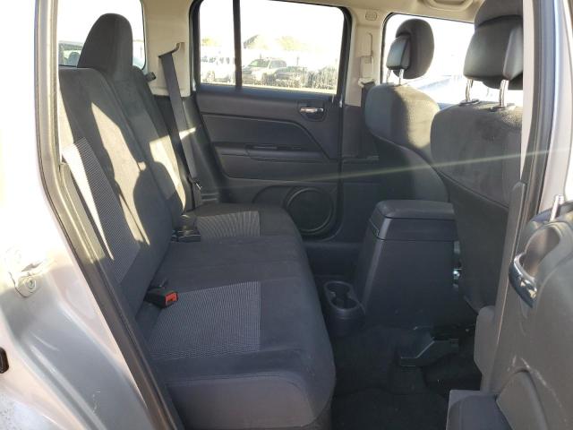 1C4NJRBB8CD688512 - 2012 JEEP PATRIOT SPORT SILVER photo 10