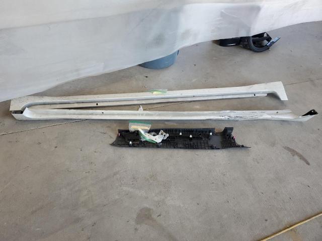 5TDDZ3DC8HS167213 - 2017 TOYOTA SIENNA XLE WHITE photo 13