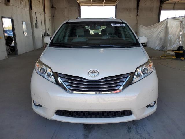 5TDDZ3DC8HS167213 - 2017 TOYOTA SIENNA XLE WHITE photo 5