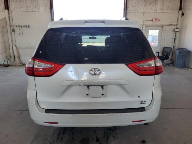 5TDDZ3DC8HS167213 - 2017 TOYOTA SIENNA XLE WHITE photo 6
