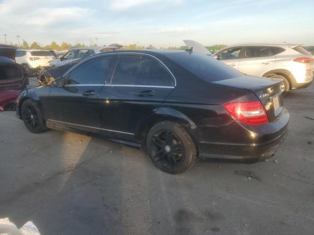 WDDGF8AB9ER318011 - 2014 MERCEDES-BENZ C 300 4MATIC BLACK photo 2