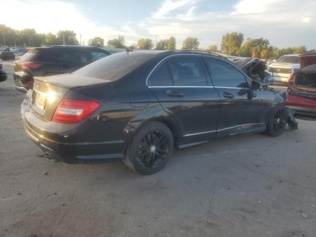 WDDGF8AB9ER318011 - 2014 MERCEDES-BENZ C 300 4MATIC BLACK photo 3