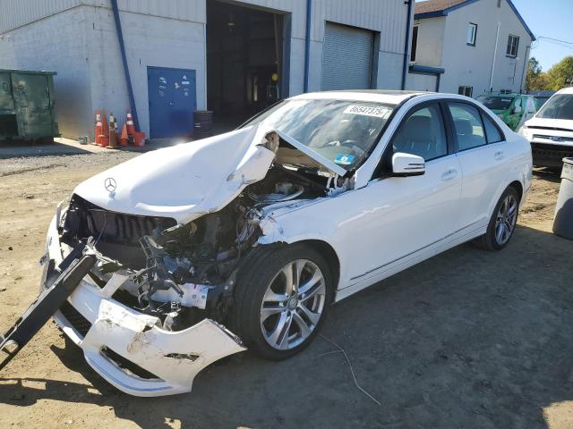 2013 MERCEDES-BENZ C 300 4MATIC, 