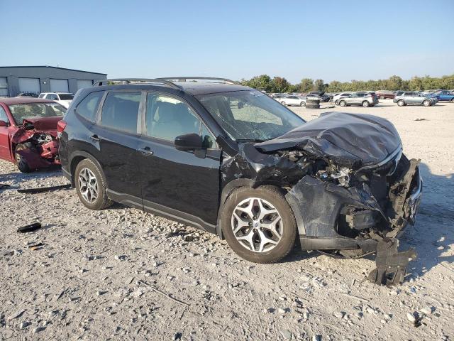 JF2SKAJC9LH434006 - 2020 SUBARU FORESTER PREMIUM BLACK photo 4