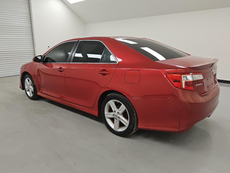 4T1BF1FKXEU735120 - 2014 TOYOTA CAMRY L RED photo 2