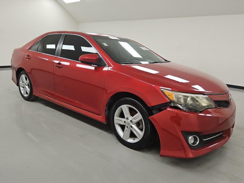 4T1BF1FKXEU735120 - 2014 TOYOTA CAMRY L RED photo 4