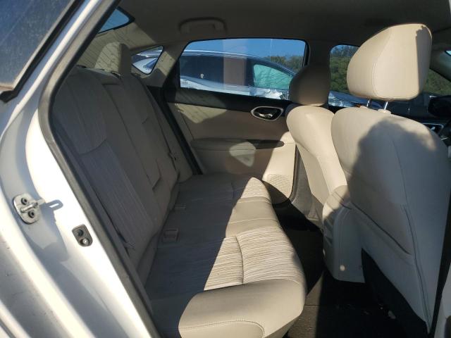 3N1AB7AP2GY260387 - 2016 NISSAN SENTRA S WHITE photo 10