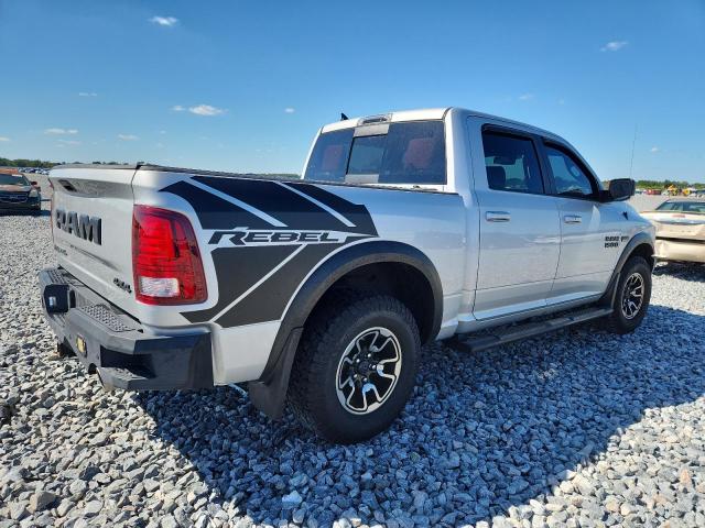 1C6RR7YT7GS336593 - 2016 RAM 1500 REBEL Silber Foto 3