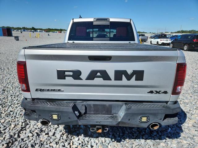 1C6RR7YT7GS336593 - 2016 RAM 1500 REBEL Silber Foto 6