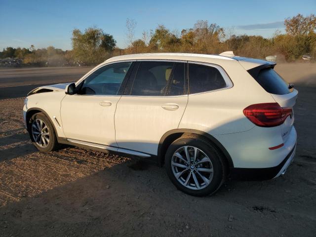 5UXTR9C59KLD91795 - 2019 BMW X3 XDRIVE30I WHITE photo 2