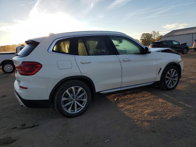 5UXTR9C59KLD91795 - 2019 BMW X3 XDRIVE30I WHITE photo 3