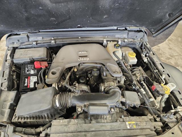 1C4HJXDG7JW178860 - 2018 JEEP WRANGLER UNLIMITED SPORT فحمي صورة 11