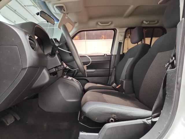 1C4NJPBA3DD264264 - 2013 JEEP PATRIOT SPORT Ақ фото 7