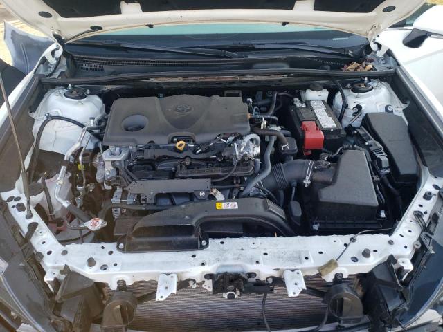 4T1G11BK7RU117821 - 2024 TOYOTA CAMRY SE NIGHT SHADE WHITE photo 11