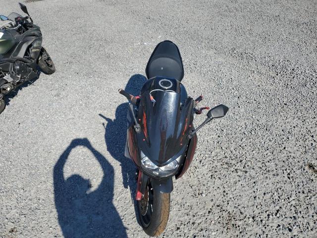 JKAEXEA116A001600 - 2006 KAWASAKI EX650 A6F BLACK photo 5