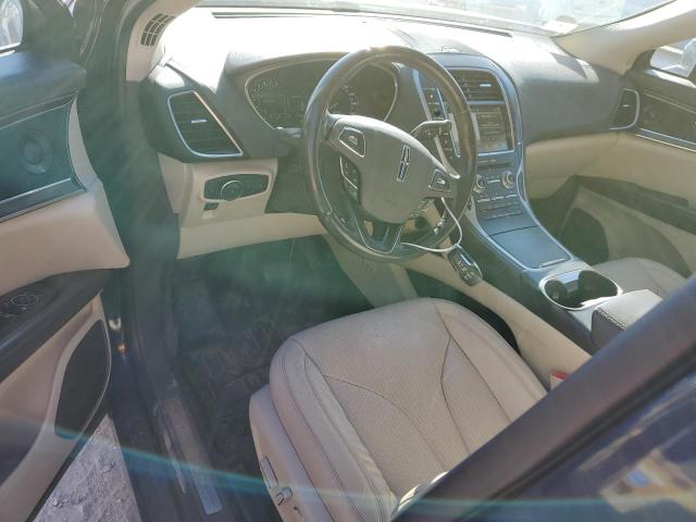 2LMPJ8LR2HBL10438 - 2017 LINCOLN MKX RESERVE Blau Foto 8