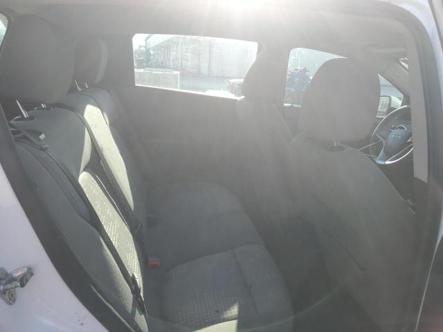 1G1JG6SH2H4149870 - 2017 CHEVROLET SONIC WHITE photo 10