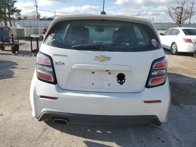 1G1JG6SH2H4149870 - 2017 CHEVROLET SONIC WHITE photo 6