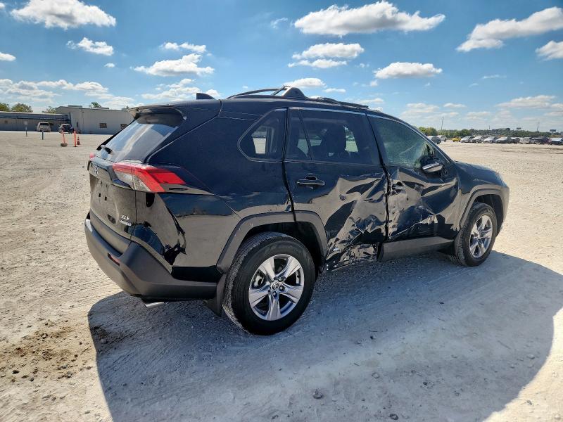 JTMRWRFV4PD171074 - 2023 TOYOTA RAV4 XLE Schwarz Foto 3