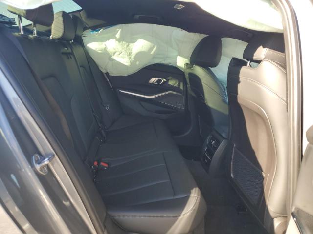 3MW49FS05P8C99098 - 2023 BMW M340I GRAY photo 10