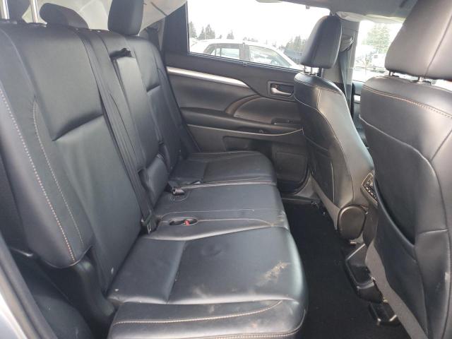 5TDJKRFH9FS162943 - 2015 TOYOTA HIGHLANDER XLE SILVER photo 11