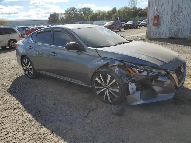 1N4BL4CV6KC159076 - 2019 NISSAN ALTIMA SR Srebrny zdjęcie 4