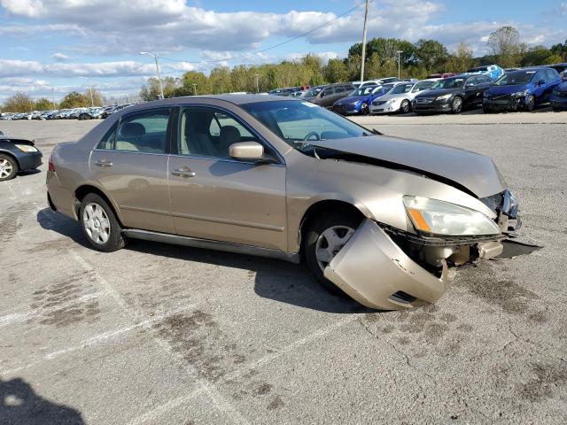 1HGCM56476A001451 - 2006 HONDA ACCORD LX BEIGE photo 4