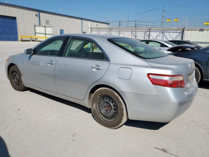 4T1BE46K97U590224 - 2007 TOYOTA CAMRY CE SILVER photo 2