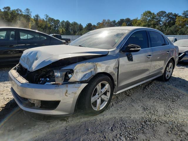 2012 VOLKSWAGEN PASSAT SE, 