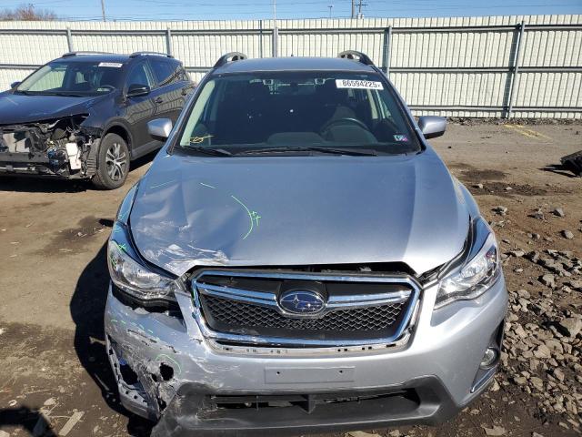 JF2GPADC9HH274042 - 2017 SUBARU CROSSTREK PREMIUM Gümüş fotoğraf 5