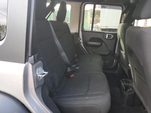 1C4HJXDN7MW505986 - 2021 JEEP WRANGLER U SPORT SILVER photo 11