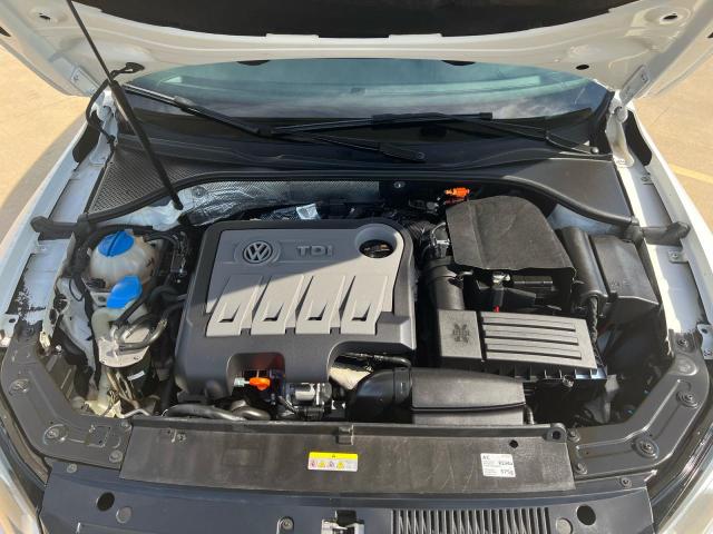 1VWBN7A35DC101239 - 2013 VOLKSWAGEN PASSAT SE WHITE photo 7