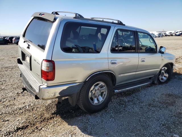 JT3HN86R6Y0296585 - 2000 TOYOTA 4RUNNER SR5 SILVER photo 3
