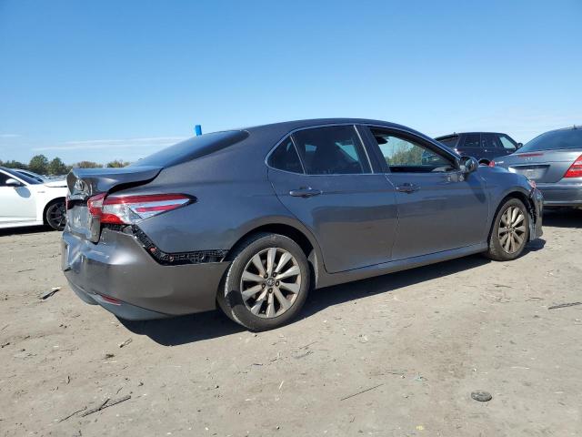 4T1B11HK3JU112556 - 2018 TOYOTA CAMRY L 石墨色 照片 3